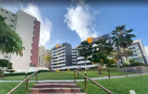 Área verde preservada no Pituba Ville — O privilégio de viver junto à natureza.